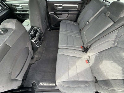 2020 RAM 1500 Big Horn Crew Cab 4x4 5'7" Box
