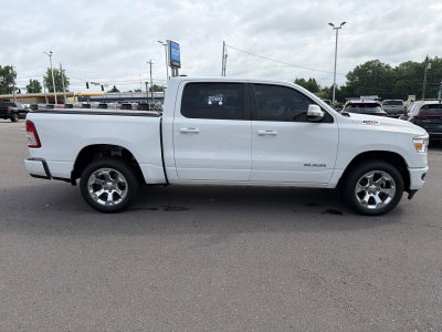 2020 RAM 1500 Big Horn Crew Cab 4x4 5'7" Box