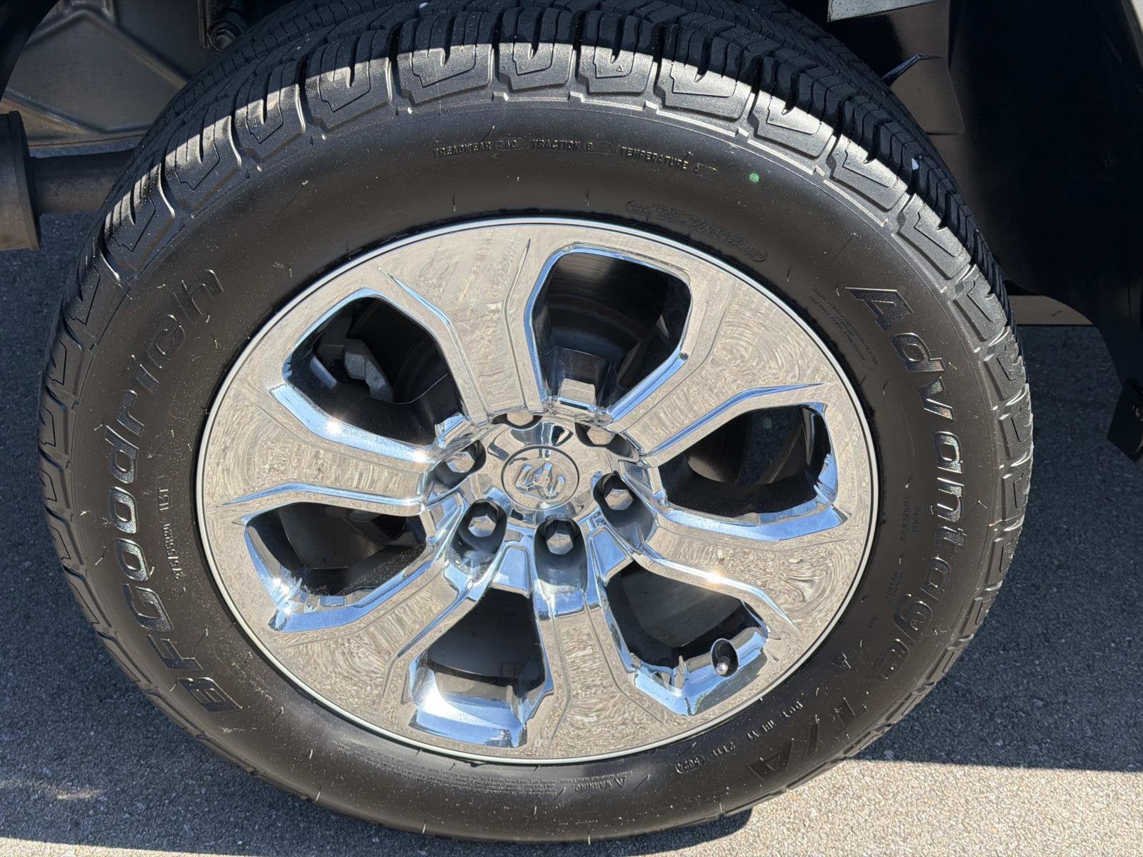 2021 RAM 1500 Big Horn Crew Cab 4x4 5'7" Box