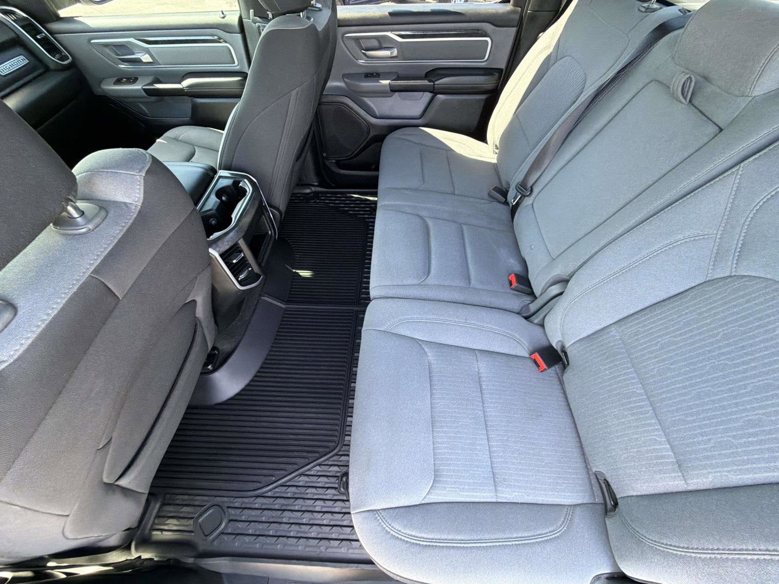 2021 RAM 1500 Big Horn Crew Cab 4x4 5'7" Box