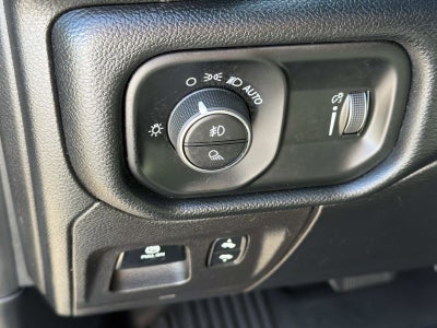 2021 RAM 1500 Big Horn Crew Cab 4x4 5'7" Box