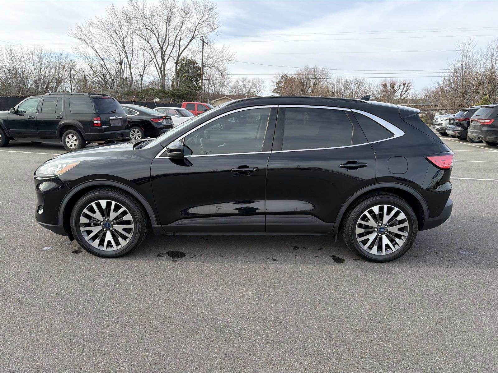 2020 Ford Escape Titanium Hybrid