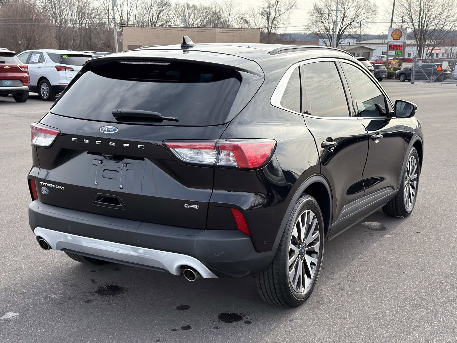 2020 Ford Escape Titanium Hybrid