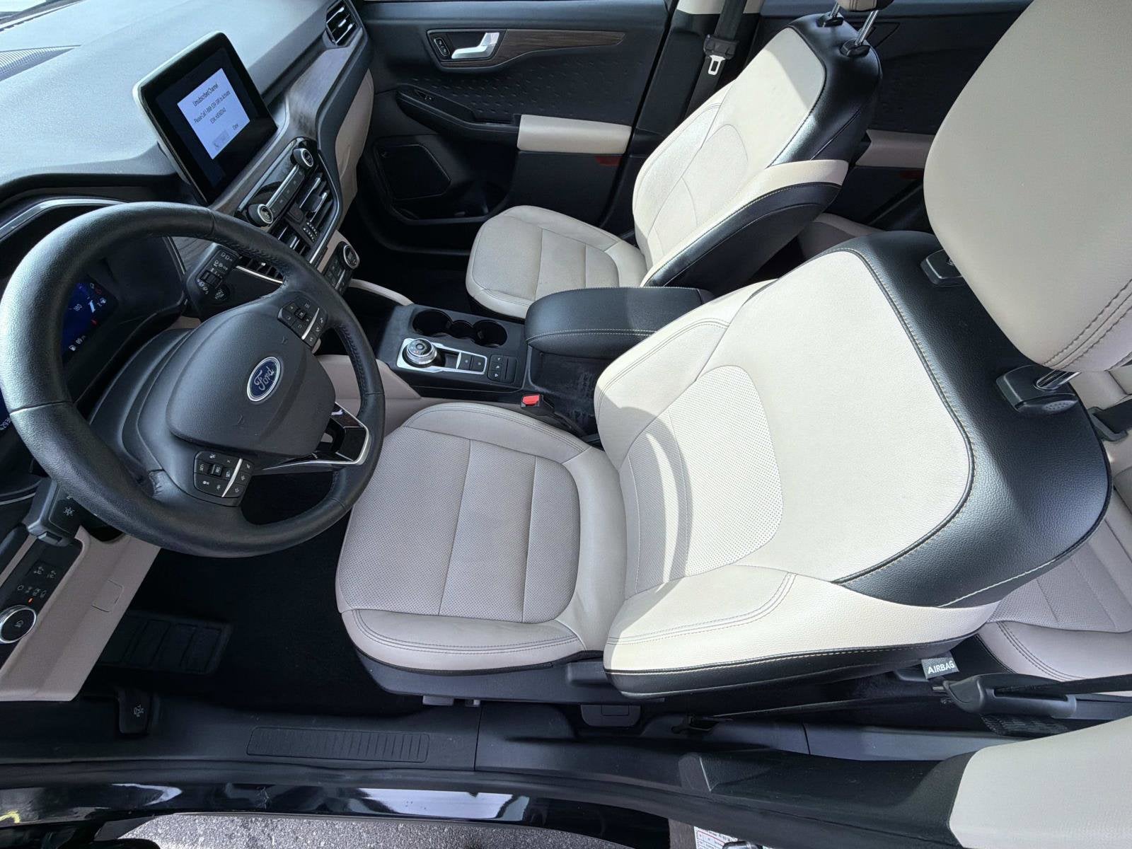 2020 Ford Escape Titanium Hybrid