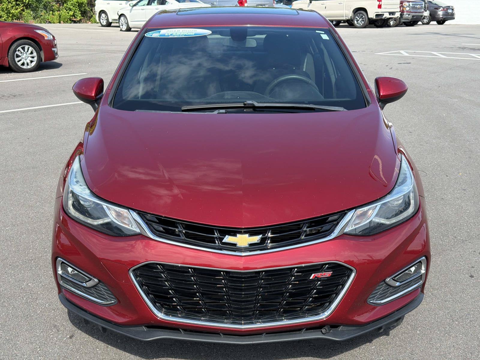 Used 2018 Chevrolet Cruze LT with VIN 1G1BE5SM8J7150639 for sale in Springfield, TN