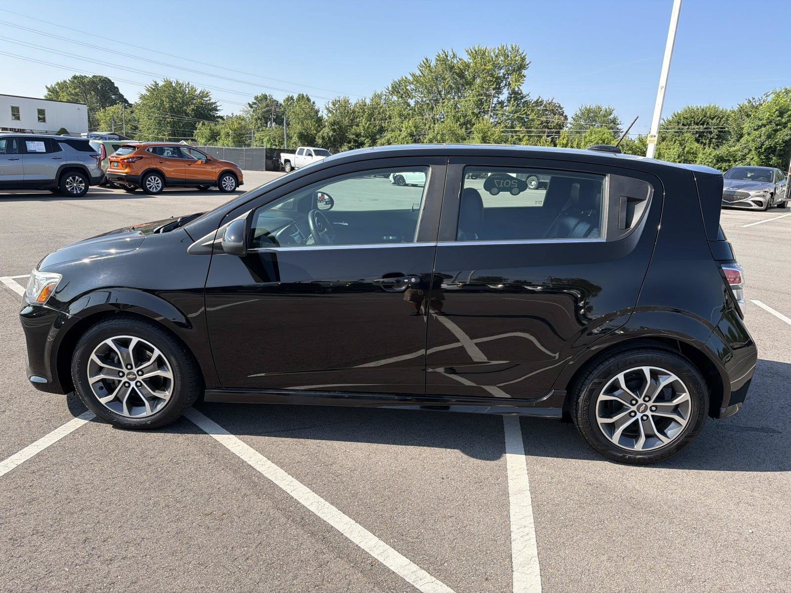 2017 Chevrolet Sonic LT