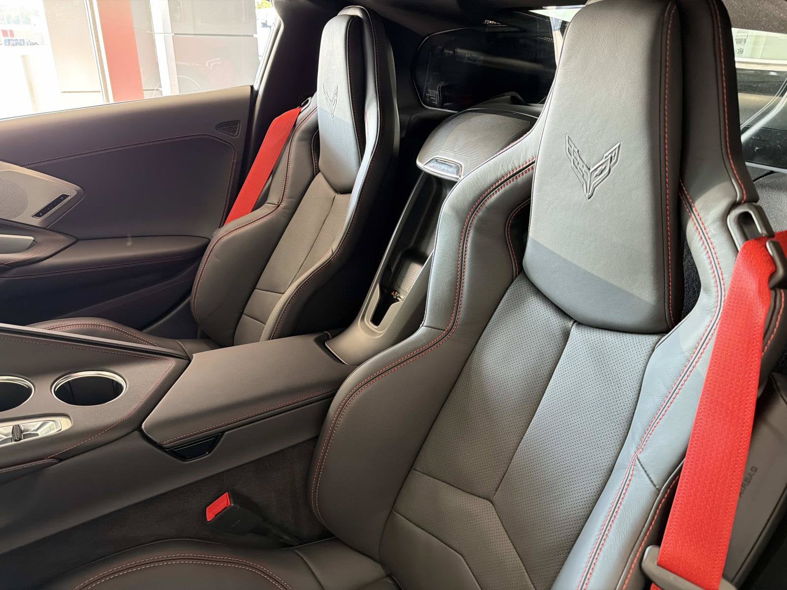 2027 Chevrolet Corvette Stingray 2LT