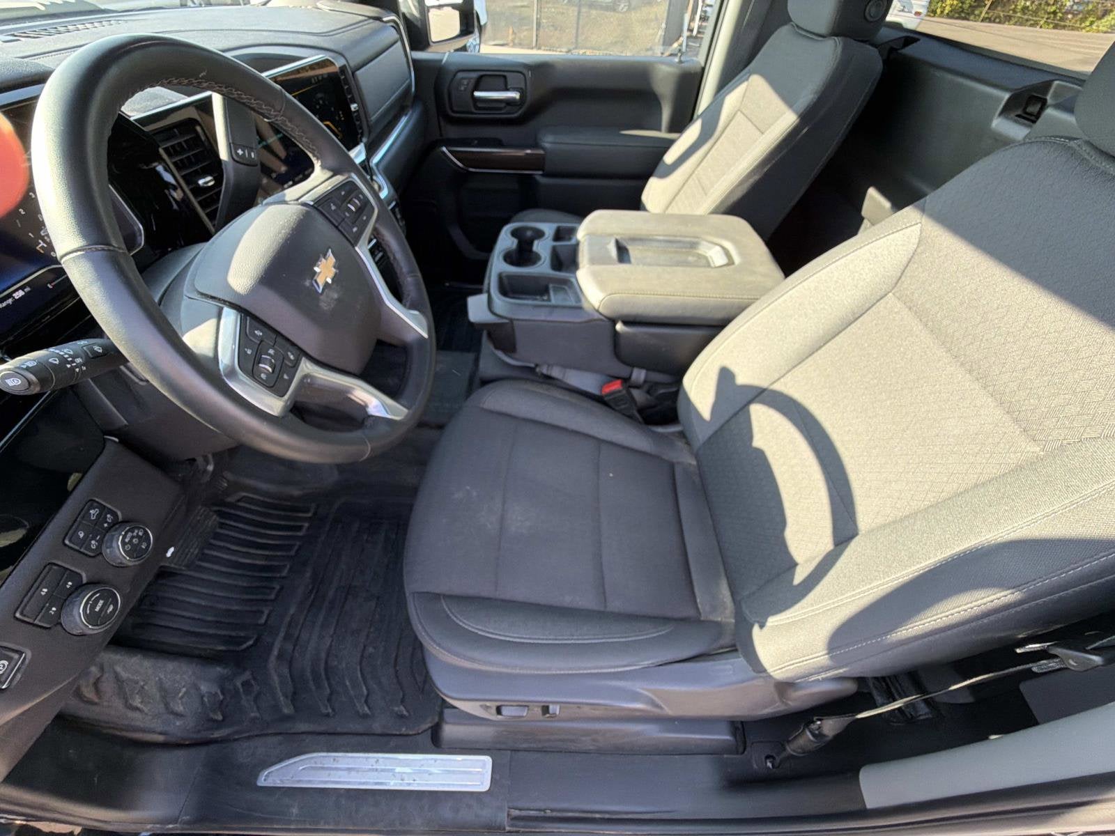 2025 Chevrolet Silverado 3500 HD LT