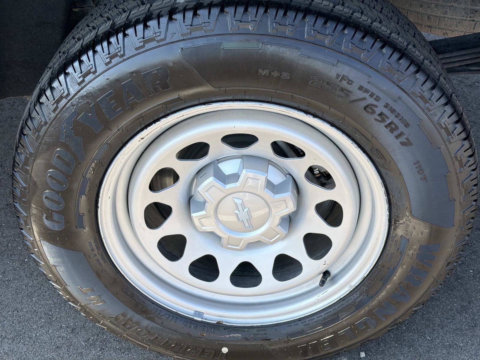 2024 Chevrolet Colorado WT