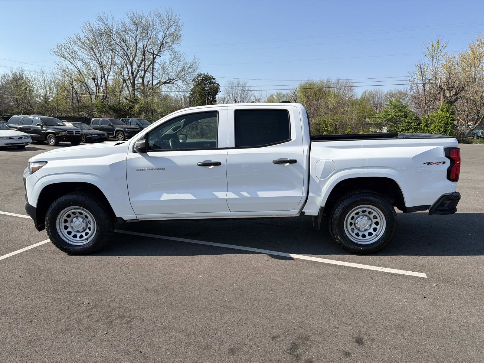 2024 Chevrolet Colorado WT