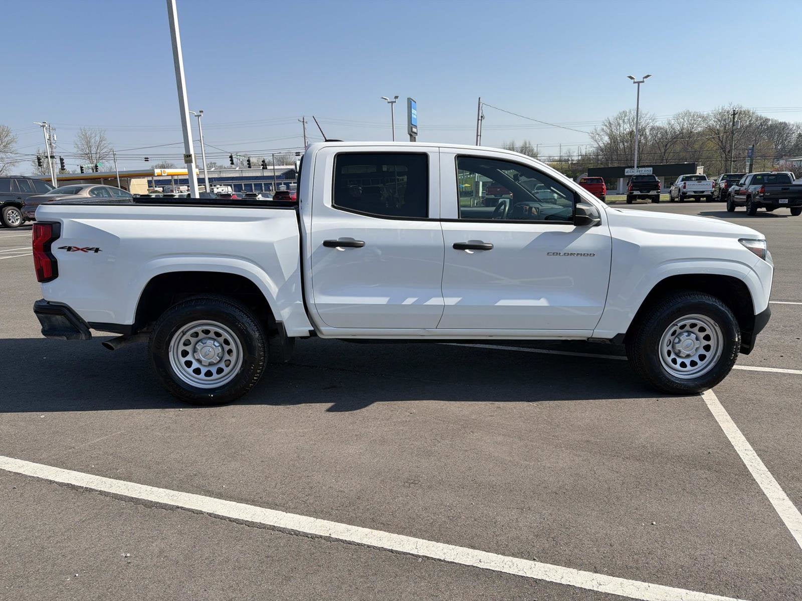 2024 Chevrolet Colorado WT