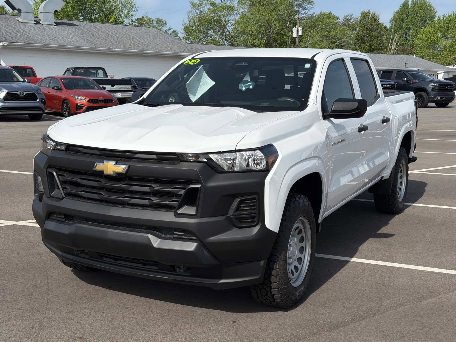 2024 Chevrolet Colorado WT