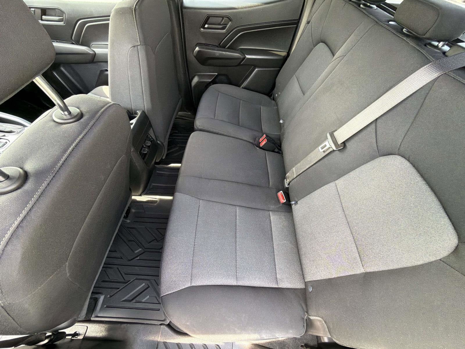 2024 Chevrolet Colorado WT