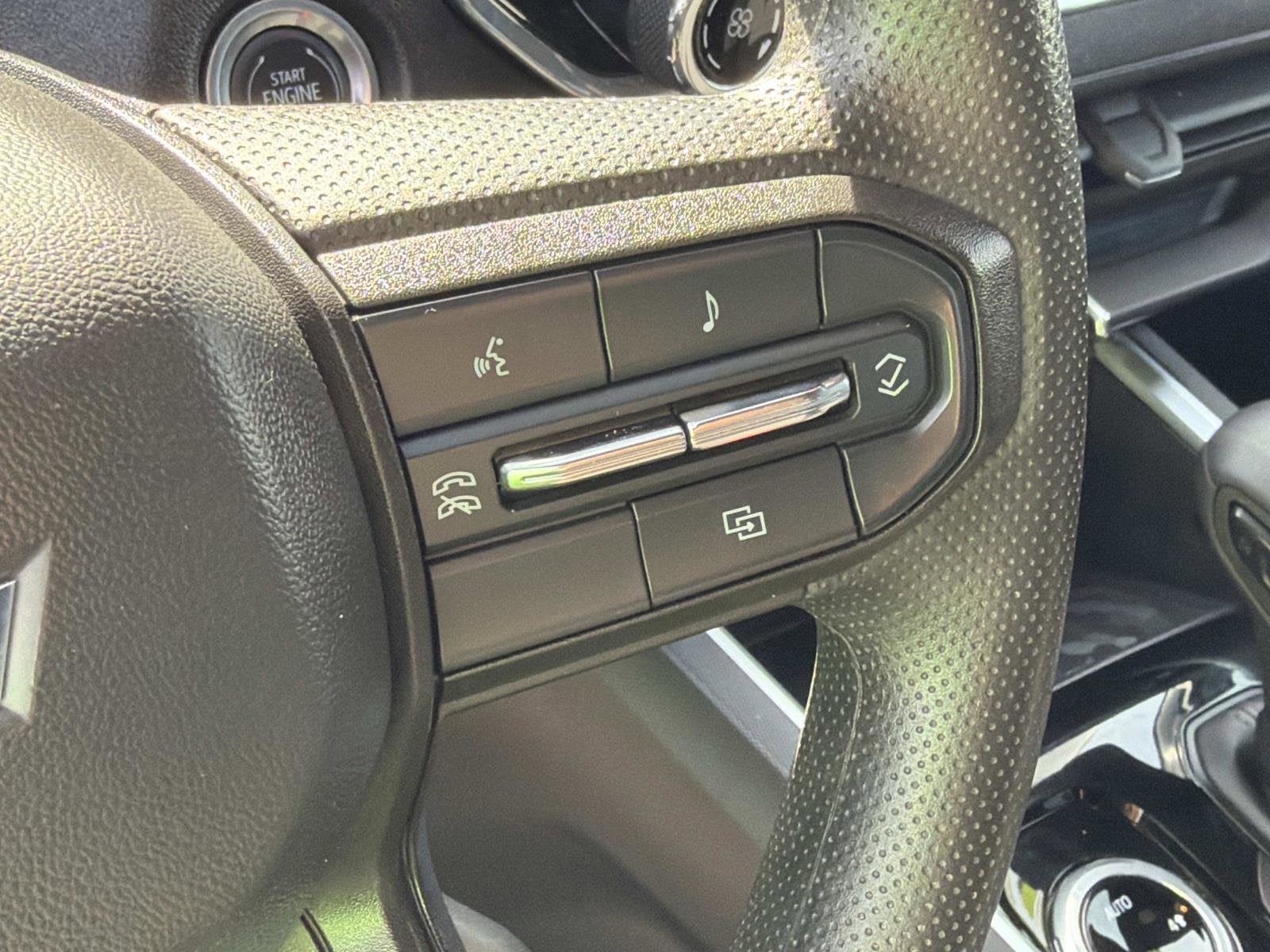 2024 Chevrolet Colorado WT