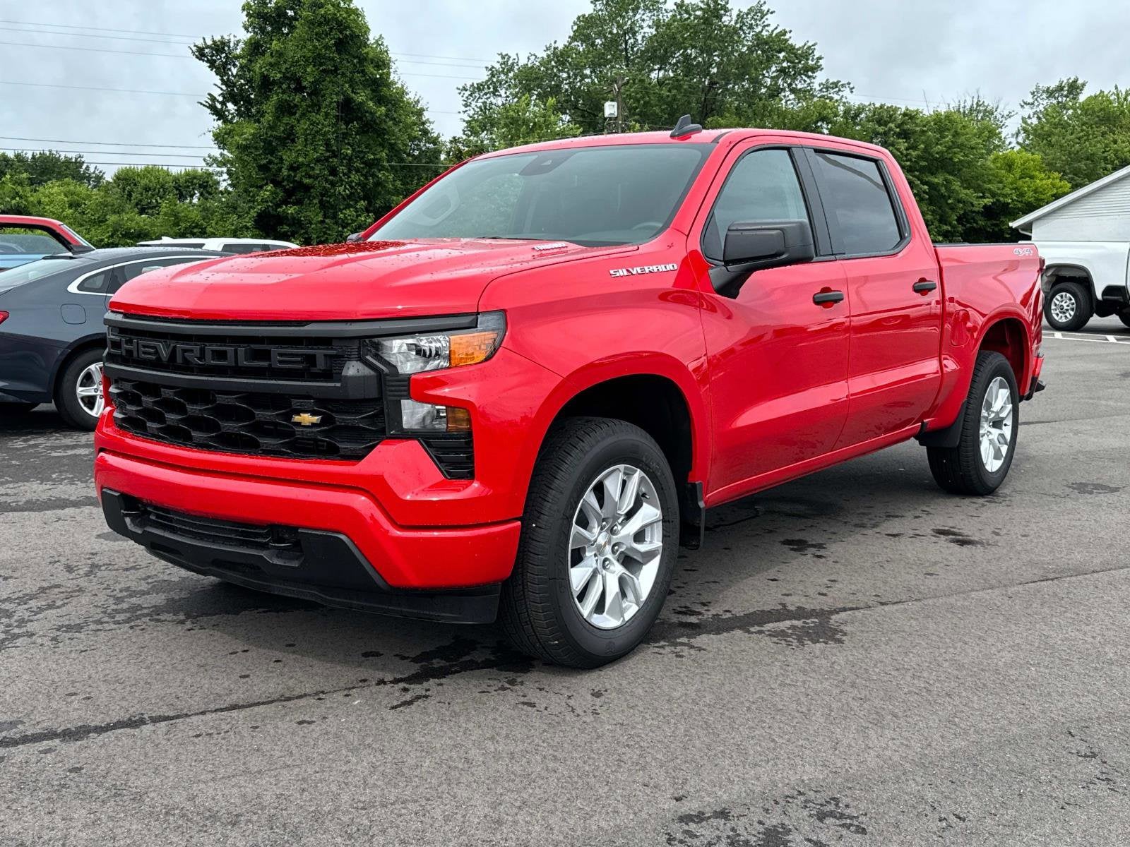 2025 Chevrolet Silverado 1500 Custom