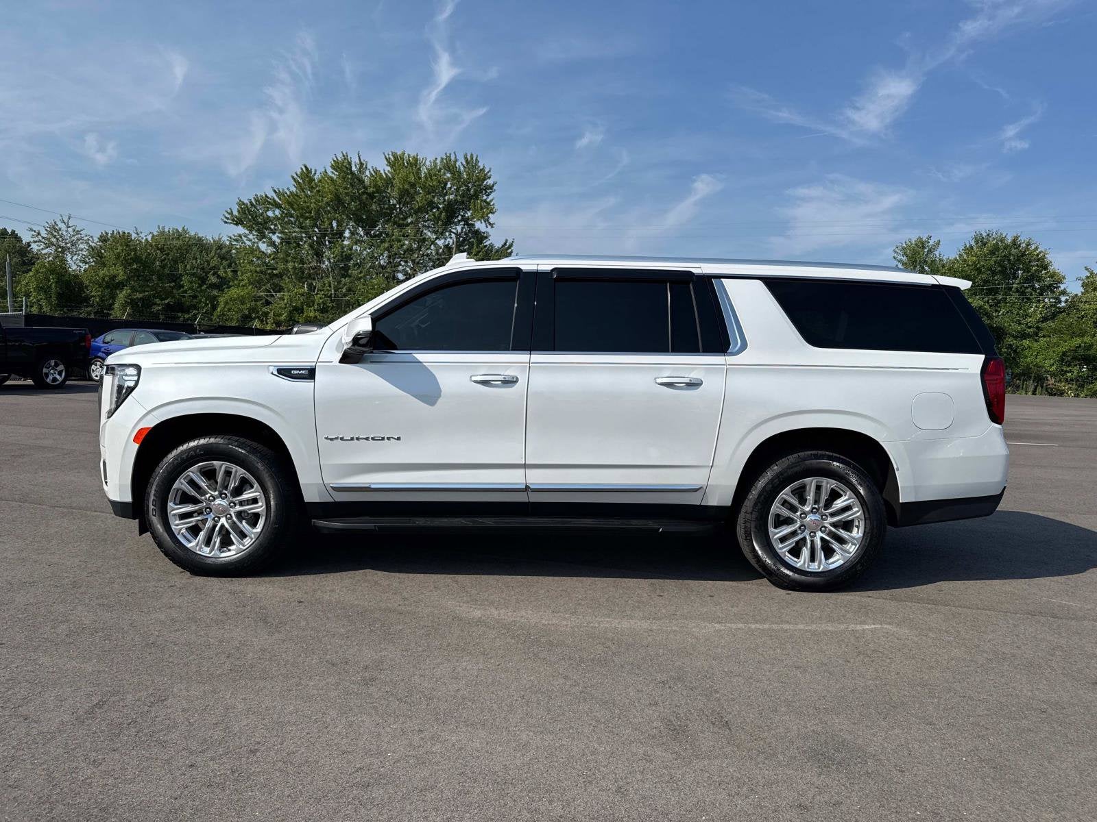 2024 GMC Yukon XL SLT