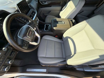 2024 GMC Yukon XL SLT