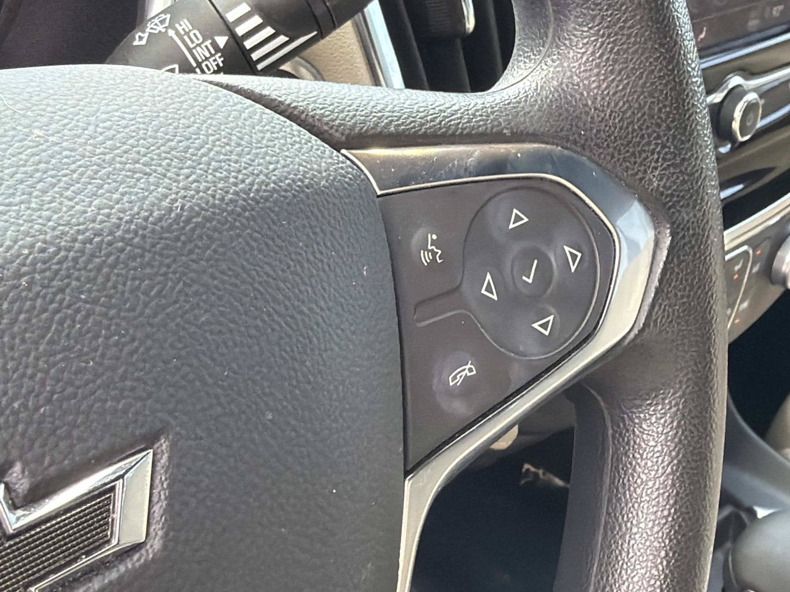 2023 Chevrolet Traverse LS - Photo 14