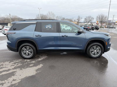 2024 Chevrolet Traverse LT