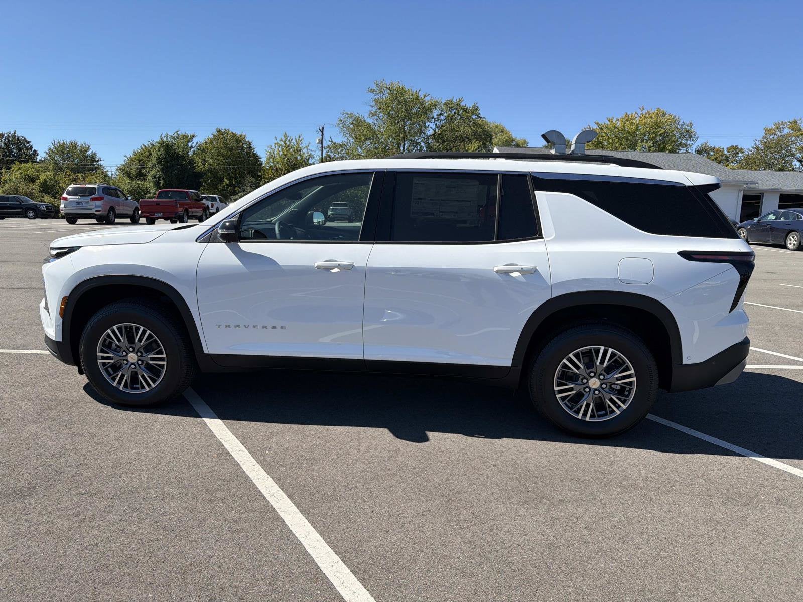 2027 Chevrolet Traverse LT