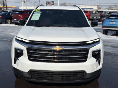 2024 Chevrolet Traverse LT