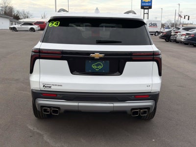 2024 Chevrolet Traverse LT