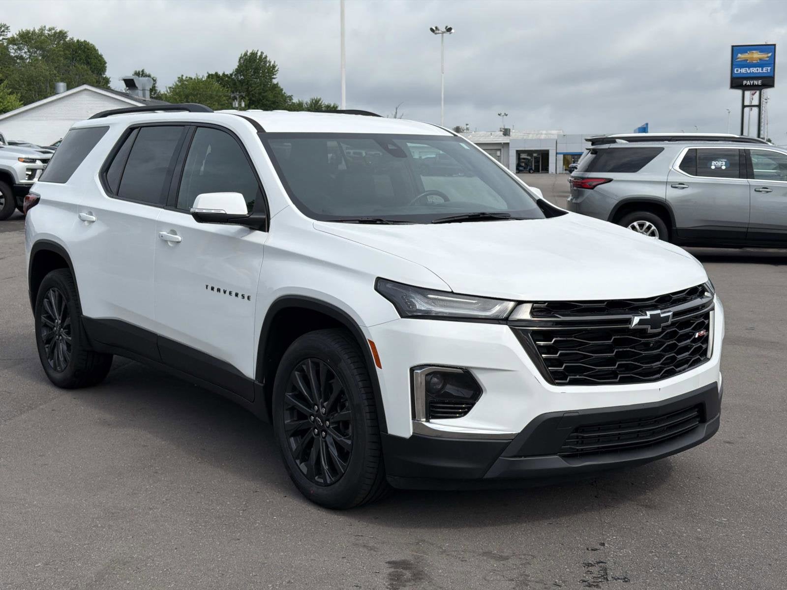 2023 Chevrolet Traverse RS