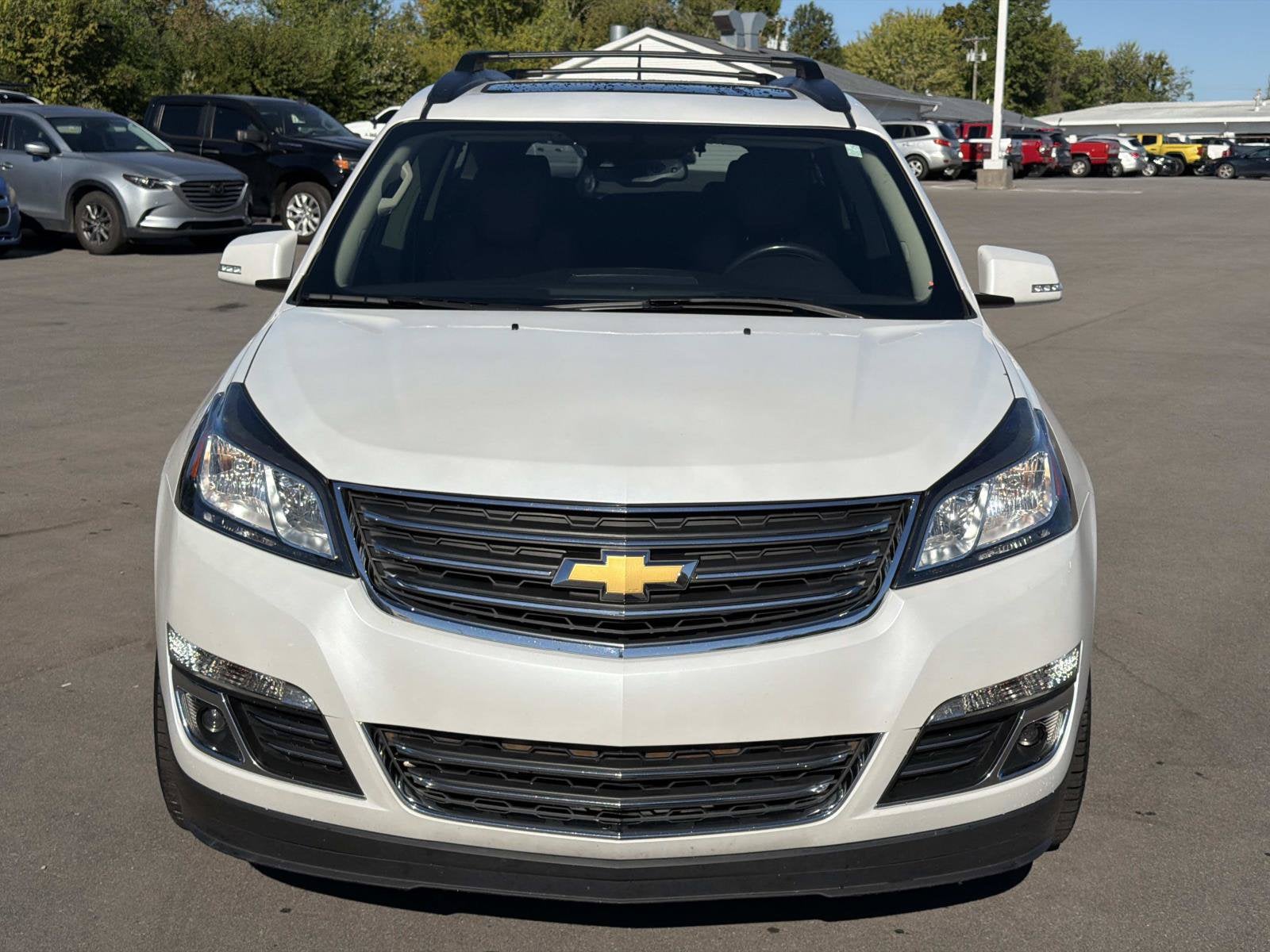 Used 2017 Chevrolet Traverse Premier with VIN 1GNKRJKD5HJ337426 for sale in Springfield, TN