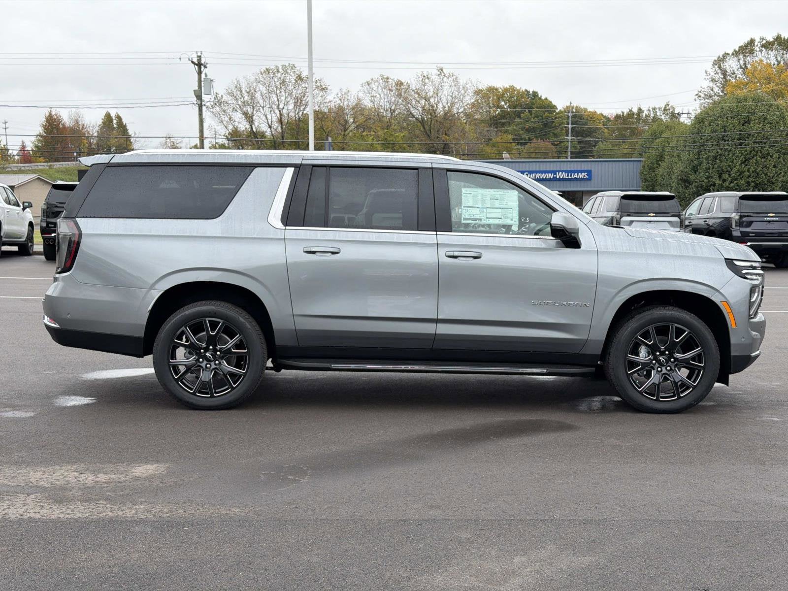 2026 Chevrolet Suburban LT