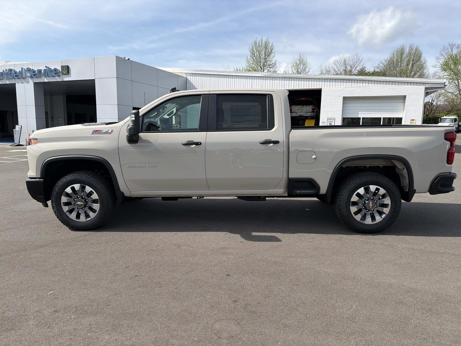 2026 Chevrolet Silverado 2500 HD Custom