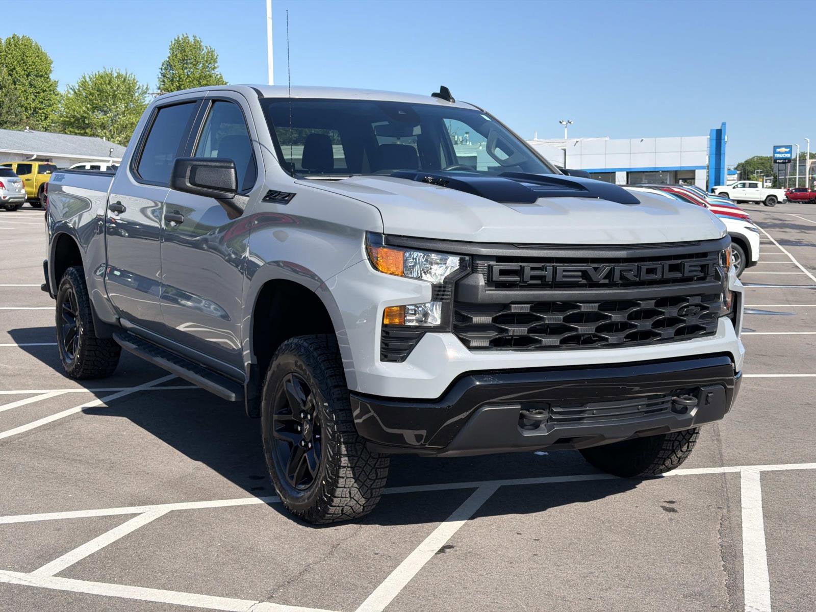 2024 Chevrolet Silverado 1500 Custom Trail Boss
