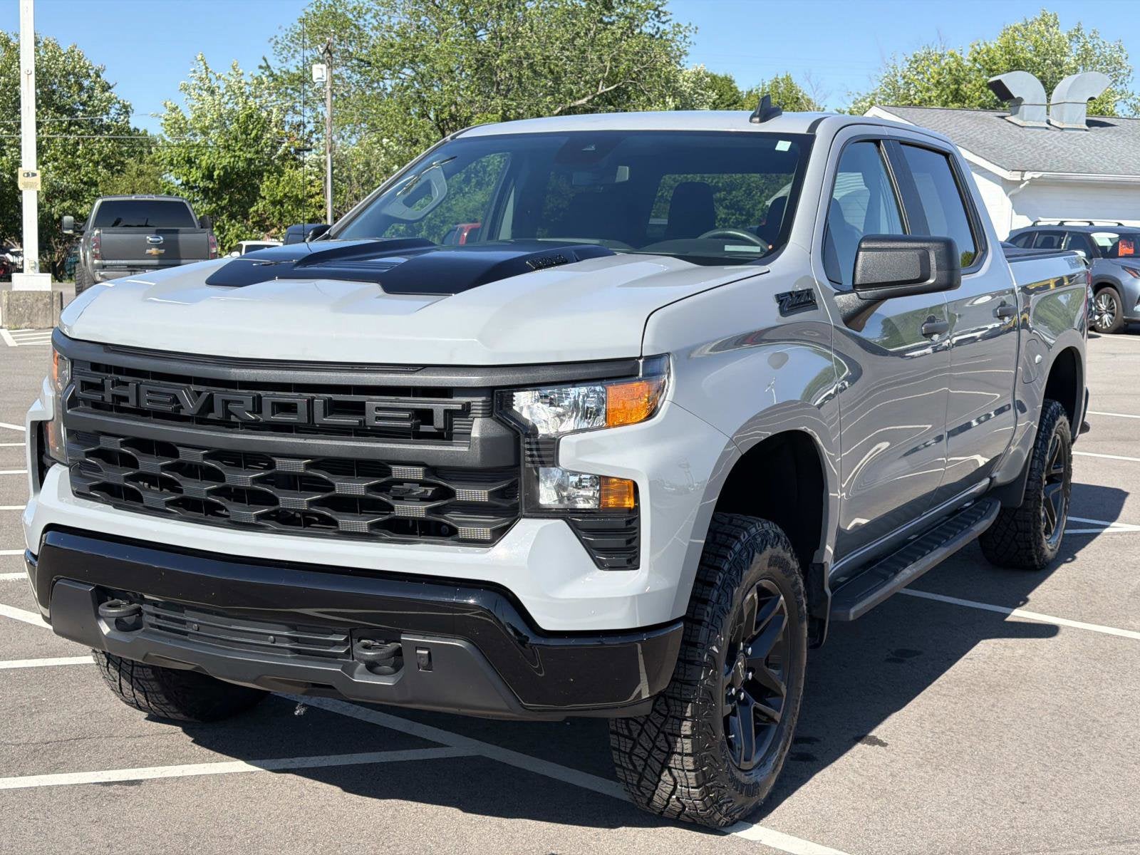 2024 Chevrolet Silverado 1500 Custom Trail Boss