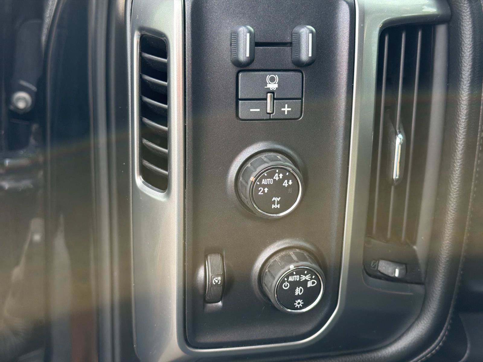 2014 Chevrolet Silverado 1500 LTZ