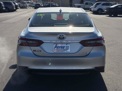 2022 Toyota Camry Hybrid XLE