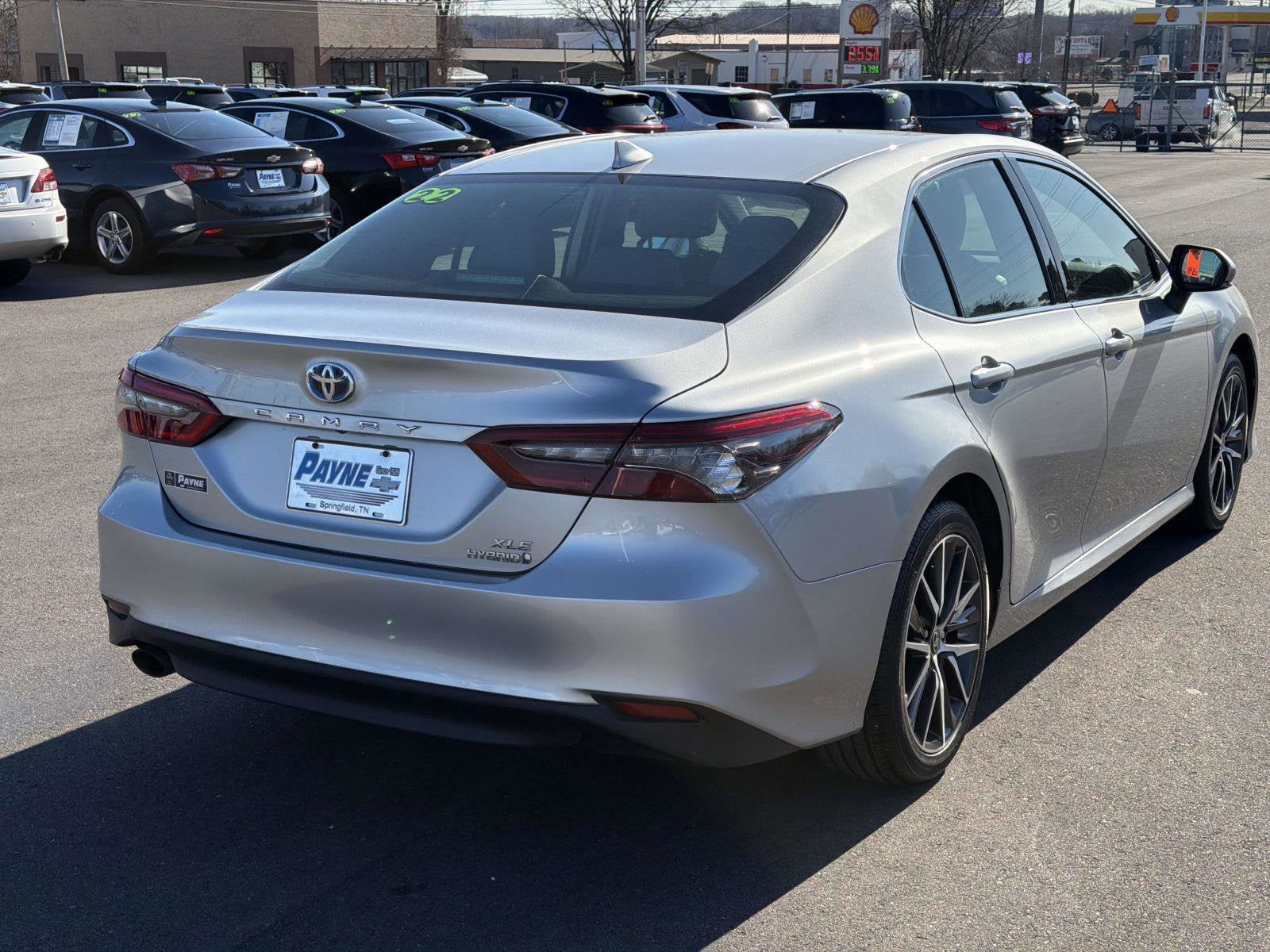 2022 Toyota Camry Hybrid XLE