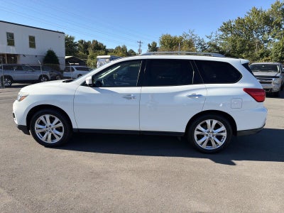 2018 Nissan Pathfinder SL