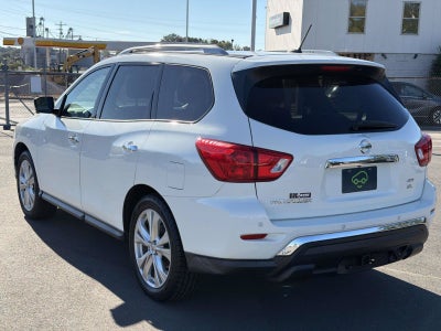 2018 Nissan Pathfinder SL