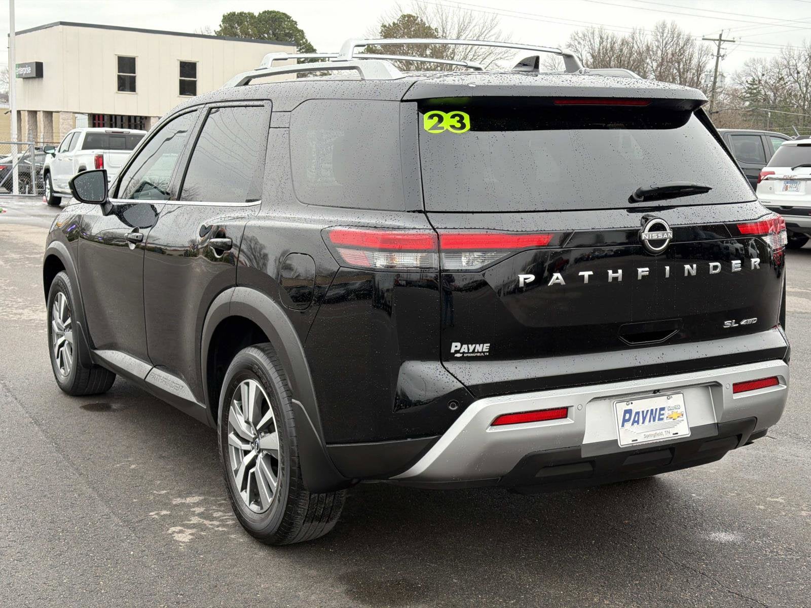 2023 Nissan Pathfinder SL 4WD