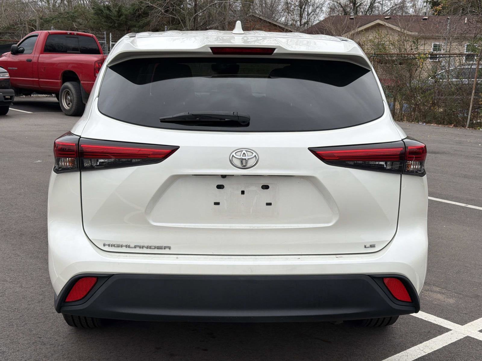 2021 Toyota Highlander LE