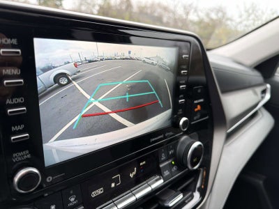 2021 Toyota Highlander LE