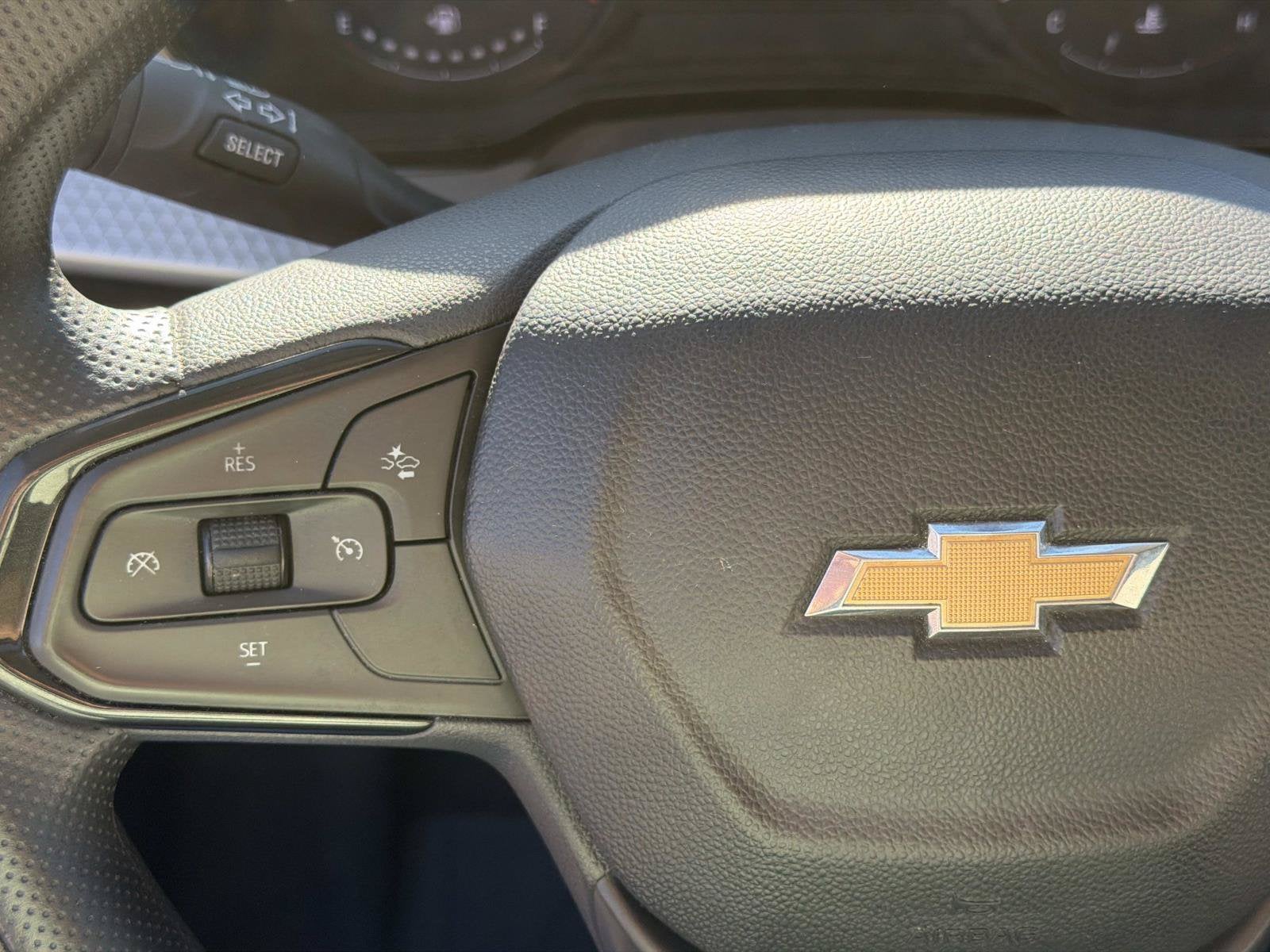 2024 Chevrolet Trax LS - Photo 12