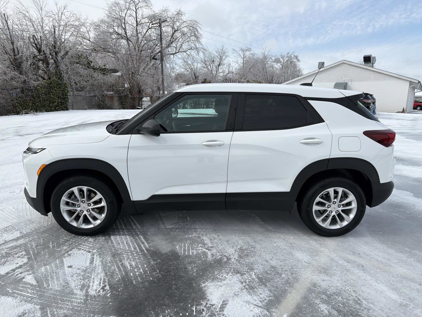 2025 Chevrolet Trailblazer LS