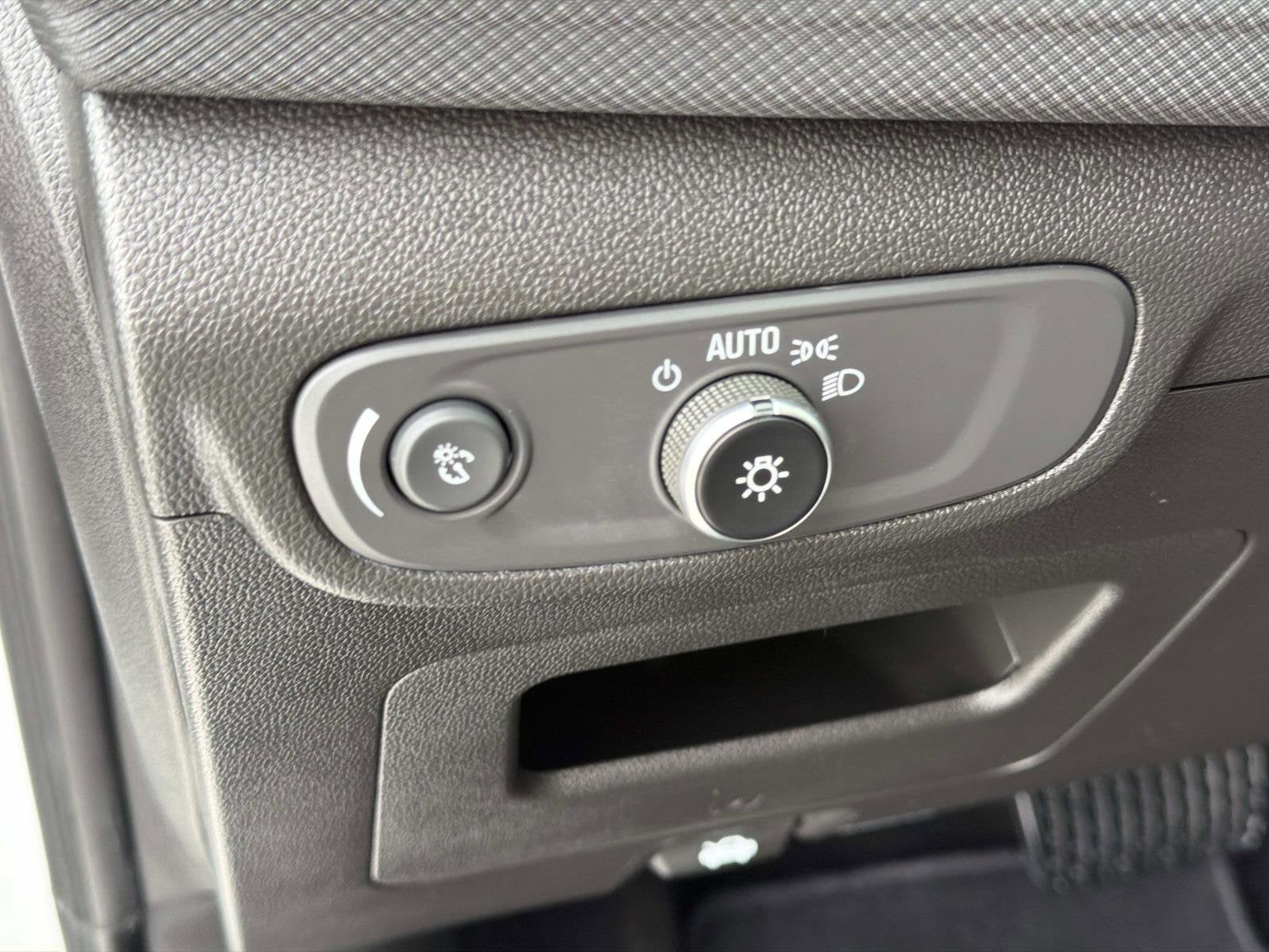 2025 Chevrolet Trailblazer LS