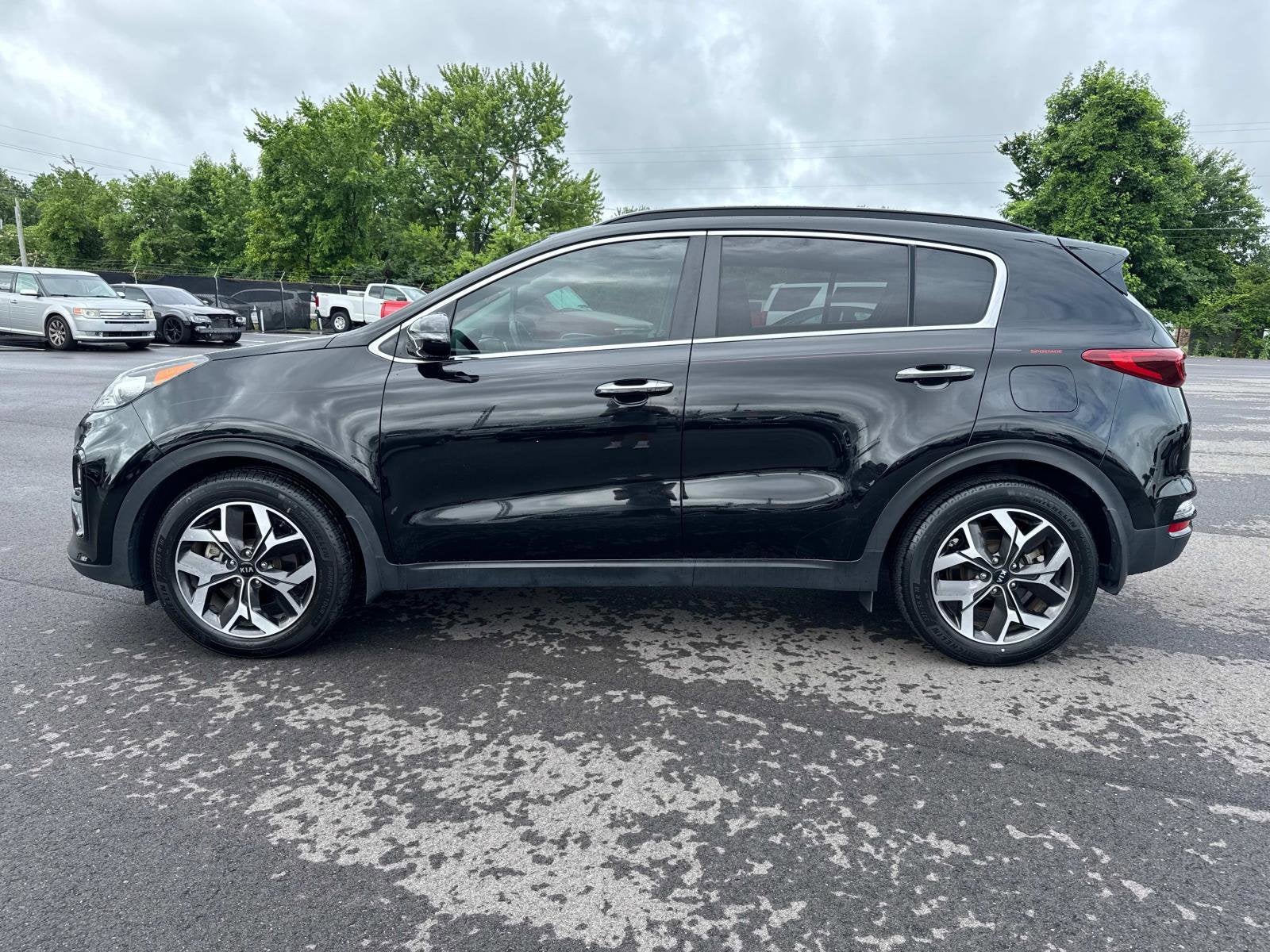 2022 Kia Sportage EX